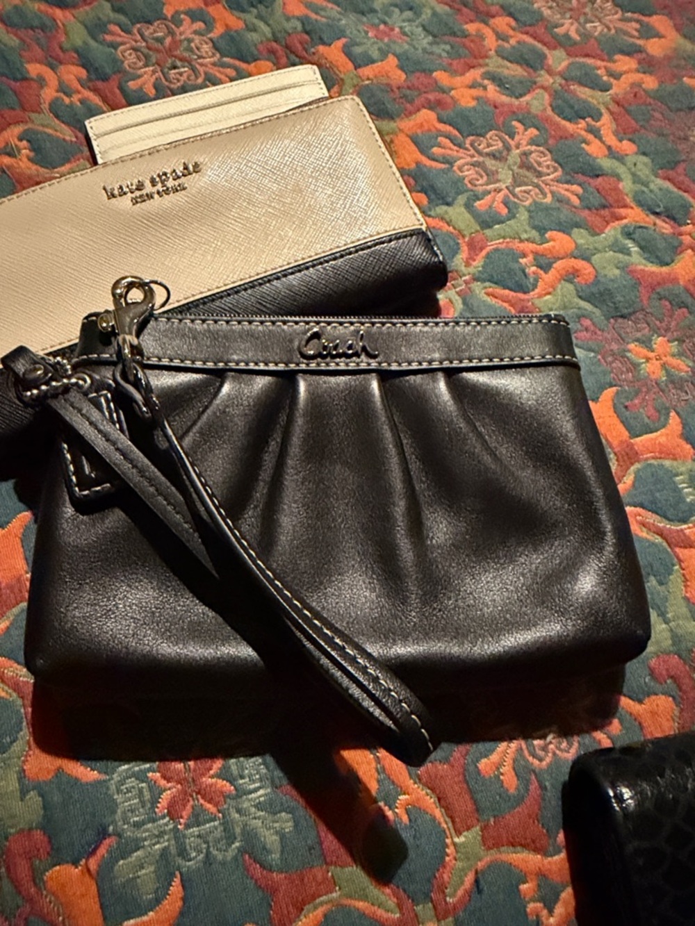 Coach Black Leather Wristlet w/Hang Tag NWOT no call out! COACH